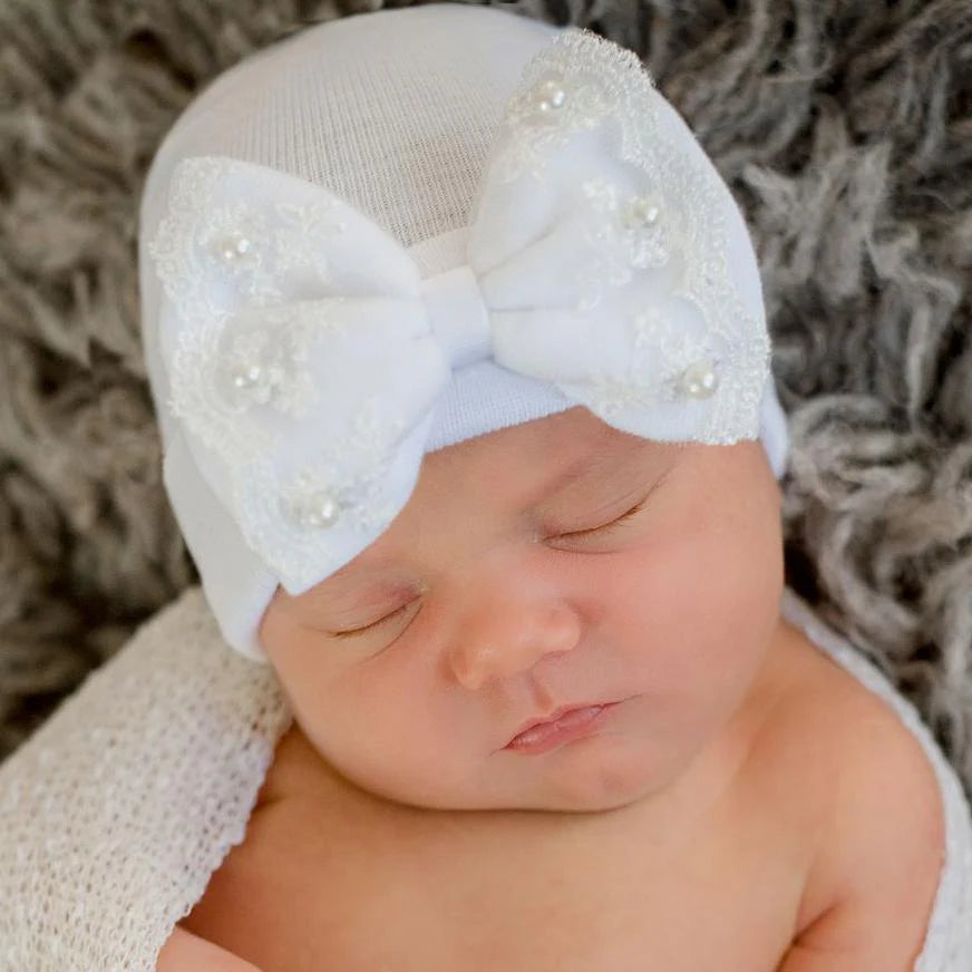 ILY Bean- lace beaded bow