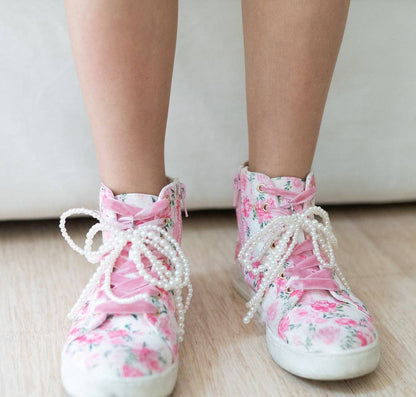 Pearl Bow Shoe Charms
