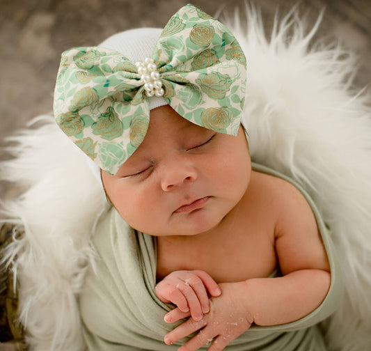 Ilybean Green Gold, Blue Floral or Red Mistletoe Pearl Hat