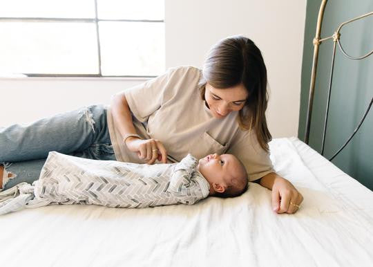 Alta Newborn Knotted Gown