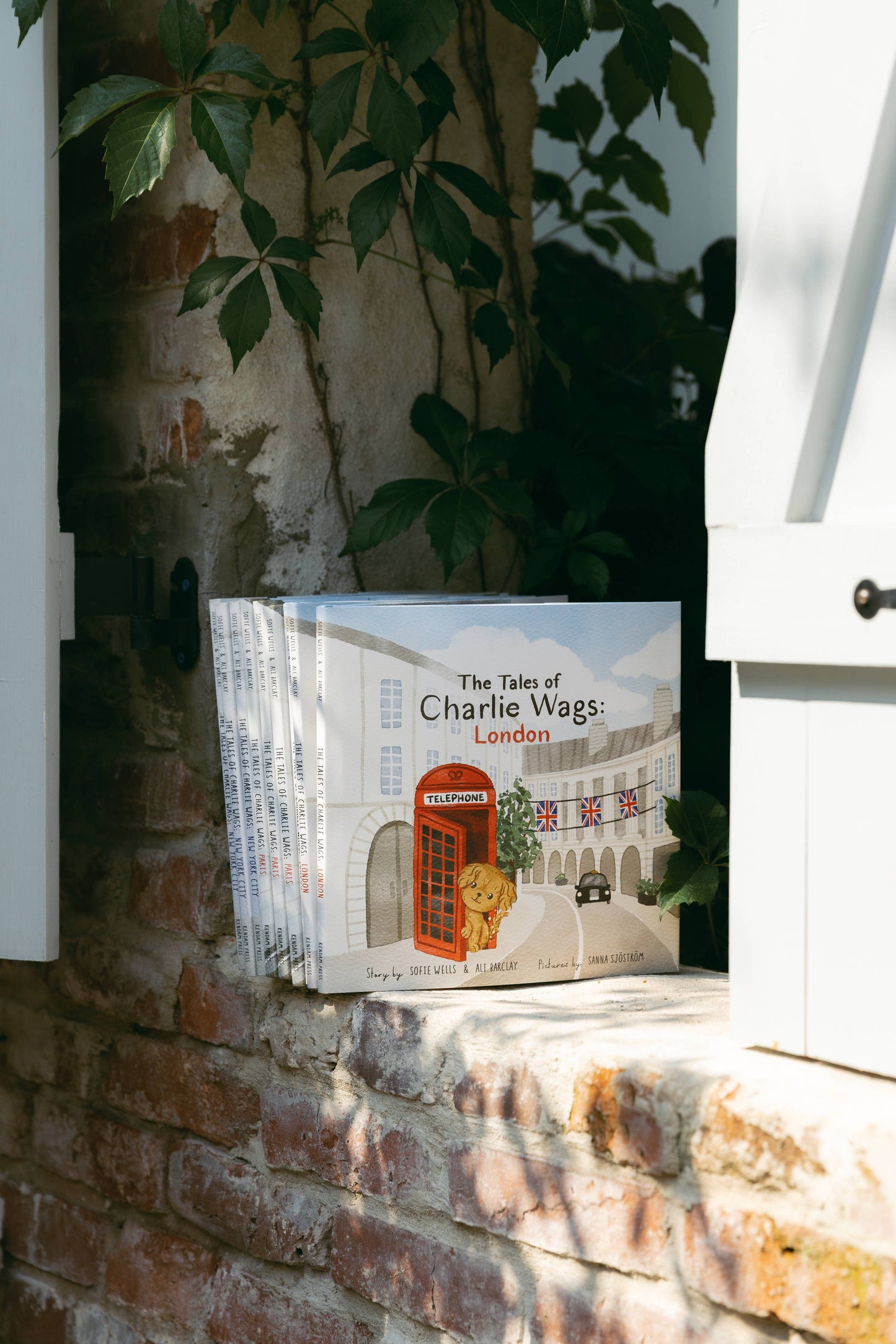 The Tales of Charlie Wags: London