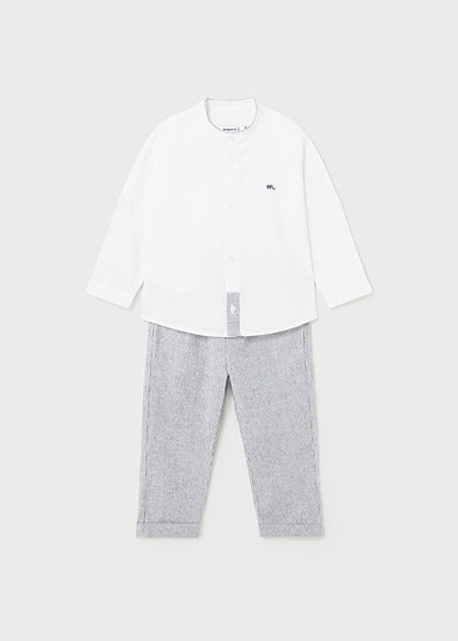 White Linen/Blue Bottom