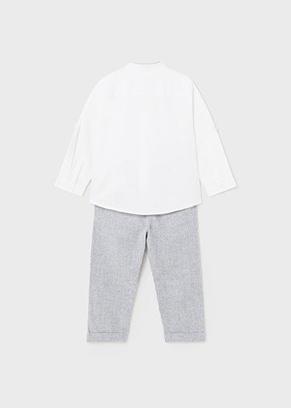 White Linen/Blue Bottom